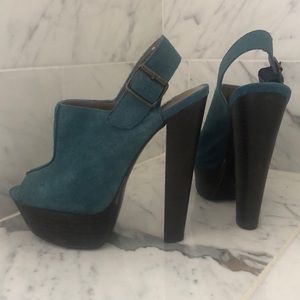 NWT Steve Madden heels